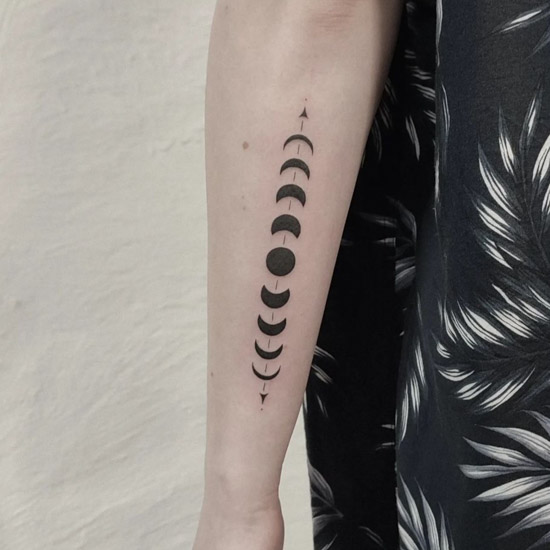 Anchors, Astrological Signs, And 38 Other Trendy Tattoo Designs That Are  Gonna Be Extremely Dated In 10 Years