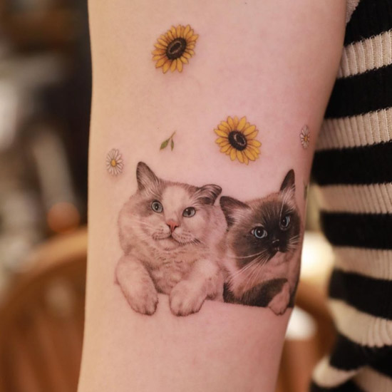 43 Attractive Cat Tattoo On Hand  Tattoo Designs  TattoosBagcom