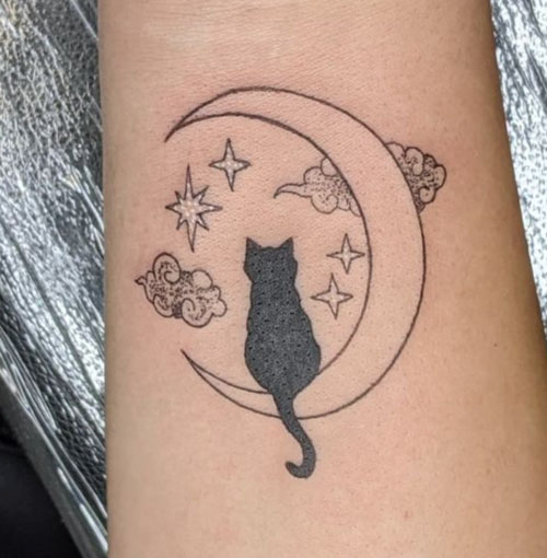 20 Cute Simple Cat Tattoo Ideas for Kitty Lovers  MyBodiArt