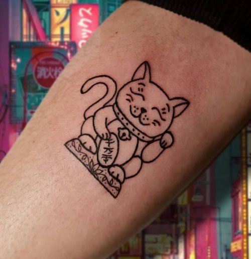 Tattoo uploaded by Rebecca • Chinese lucky cat tattoo by Georgina Liliane  #GeorginaLiliane #cat #kitten #kitty #luckycat #chinese • Tattoodo