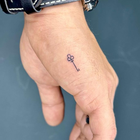 simple key tattoo designs