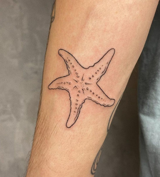 prompthunt starfish tattoo design watercolor maximalist high detail