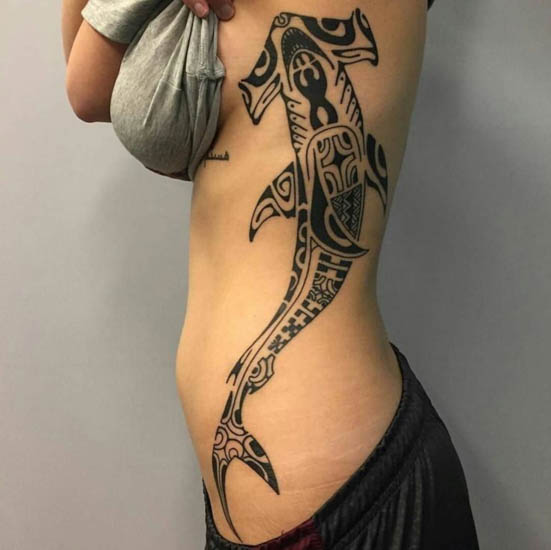 Feminine Polynesian tattooing by Samuel Shaw at Kulture Tattoo Kollective